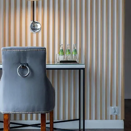 Hotell Port 21 Pura Pool & Design - Adults Only