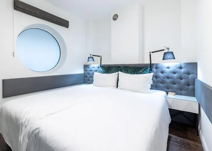 Port 21 Pura Pool & Design - Adults Only Hotel 3*