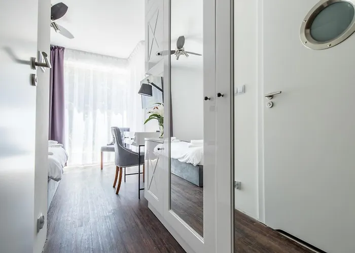 Port 21 Pura Pool & Design - Adults Only Hotel 3*