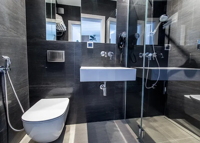 Port 21 Pura Pool & Design - Adults Only Hotel