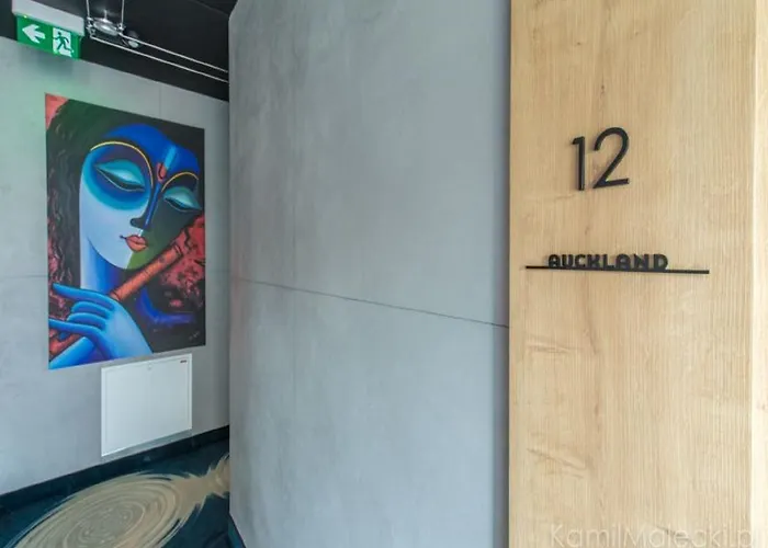 Port 21 Pura Pool & Design - Adults Only Hotel